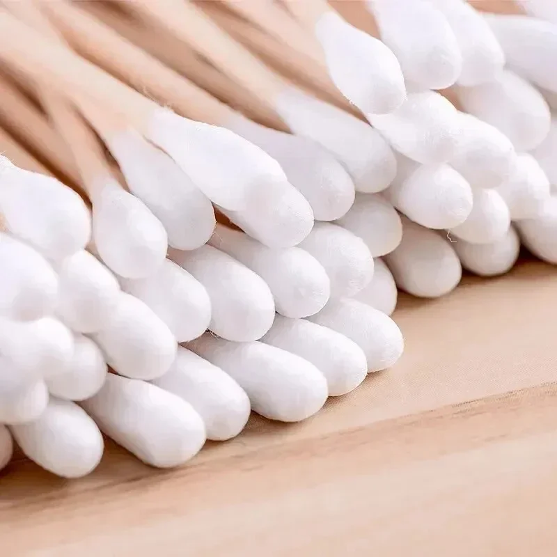 200PCS Wooden Double-Ended Cotton Swabs Make-Up Cleaning Disposable Cotton Swabs Medical Household Hygiene Ear Pulling