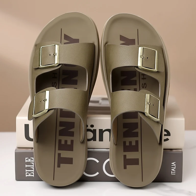 

New summer men's casual beach sandals outdoor trendy men's shoes soft, comfortable and relaxed style