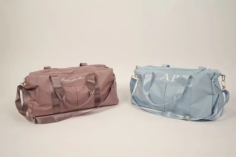 Borsone da viaggio ospedaliero personalizzato borsa da viaggio per la notte del fine settimana regalo per la damigella d'onore Baby Shower regalo per la festa della mamma nuova borsa da palestra per bambini