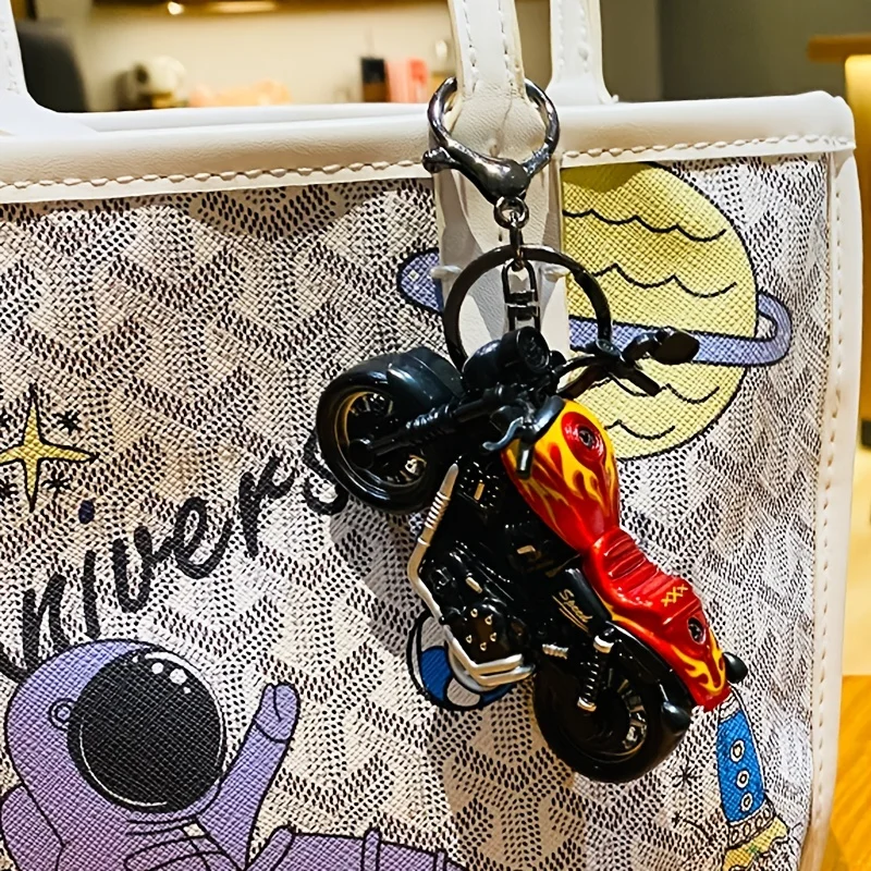 1pc Creative 3D Motorcycle Shaped Car Keychain Purse BagPendant Decoration Accessories Gift For Men