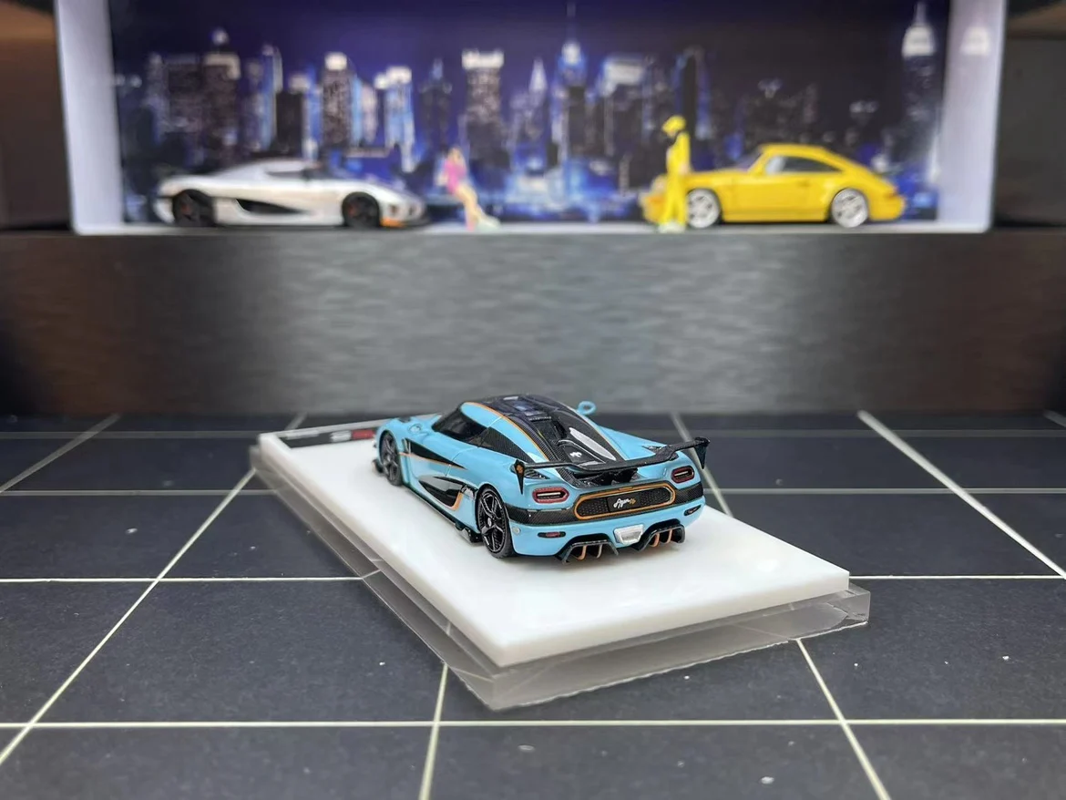 ダイキャスト XKE 1:64 スケール樹脂限定版 Agera RS 車モデルグッズおもちゃギフトお土産ディスプレイ飾り