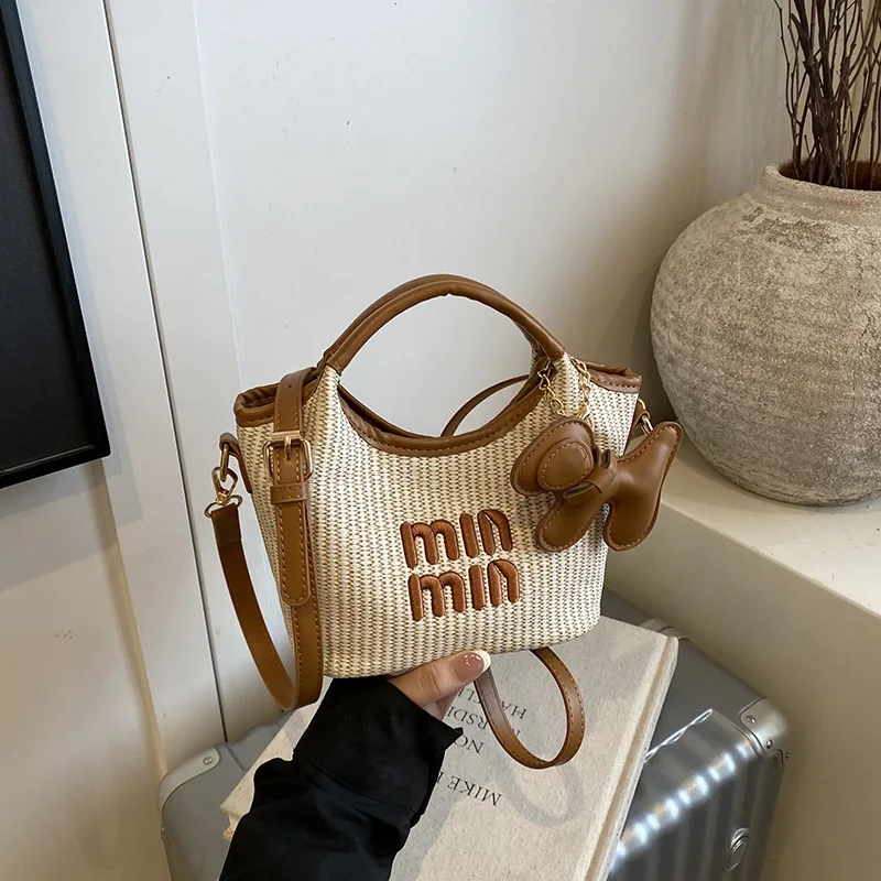 

Шикарная стеганая сумка через плечо для женщин 202, кошелек через плечо из мягкой искусственной кожи, легкая просторная сумка для работы и выходных ​