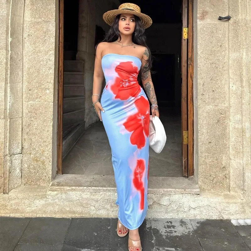 Een nieuwe zomerjurk met strapless, bloemenprints, slank figuur, hoge taille en split in Europese en Amerikaanse dameskleding