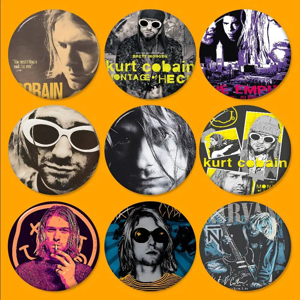 حار N-NirvanaS K-Kurt 58 مللي متر لطيف أنيمي الشكل أيقونة شارة اليدوية صفيح بروش لحقيبة الظهر الملابس الصدر حلية الهدايا