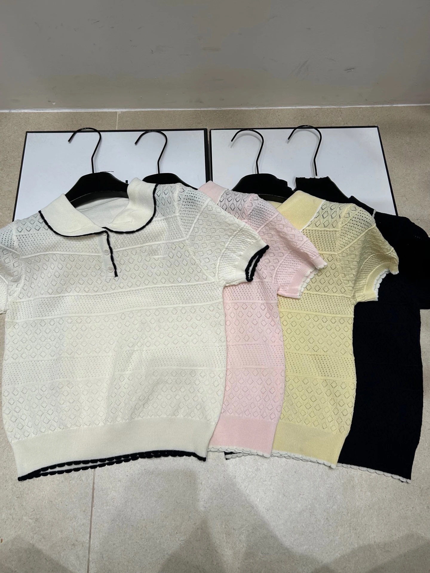 

VIBE Summer New Style Short Sleeve Knitted Sweater Women's Doll Collar Hollow out Color Block Breathable Soft Fabric Top