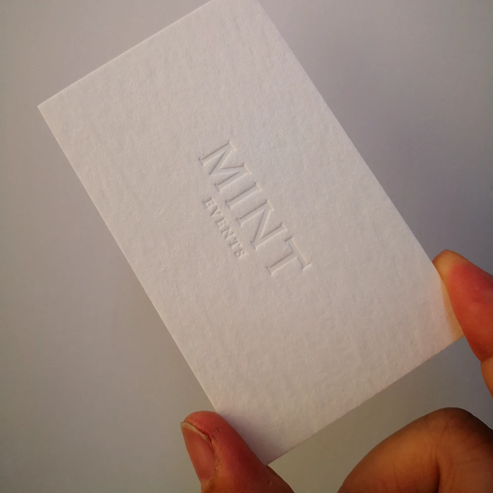 Algodão Grosso Debossed Cartão de Visita, Espessamento Personalidade Especial, Design Livre, Impressão Tipográfica Criativa, Papel Selvagem, 100Pcs