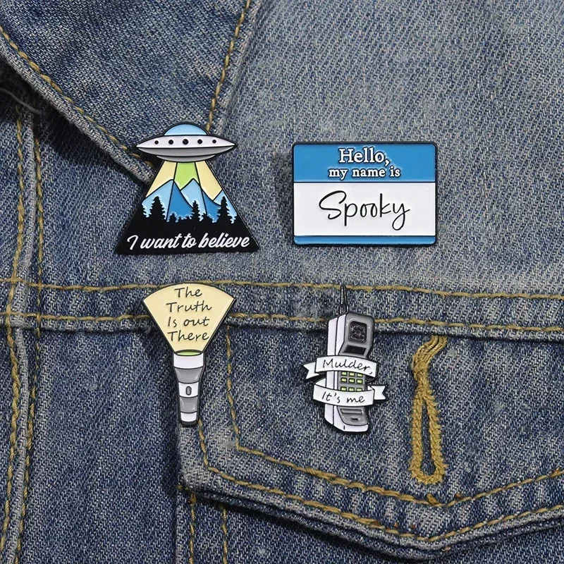 Camping Outfit Enamel Pins The Truth Is Out There Flashlight Punk Brooches UFO Planet Creative Lapel Badge Funny Jewelry Gift