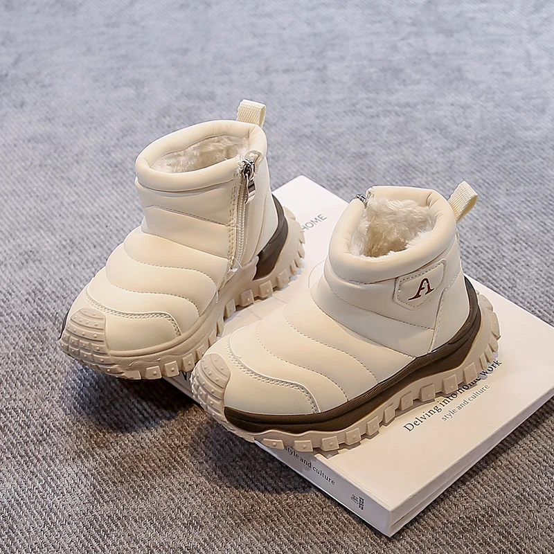 

Boys Girls Short Boots with Thick Fur Kids Snow Boots Round Toes Waterproof 2025 Winter New Children Casual Boots Toes Capped