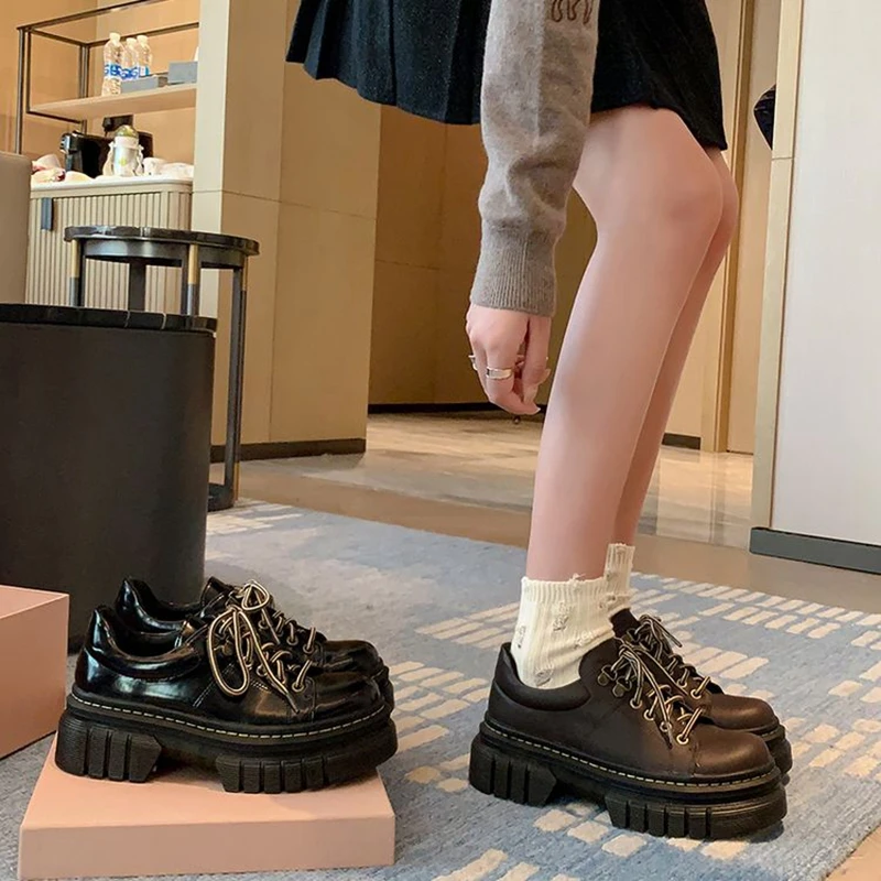 

Women's new leather cowhide round toe high-heeled lace up college style single shoes, thick soled retro casual shoes