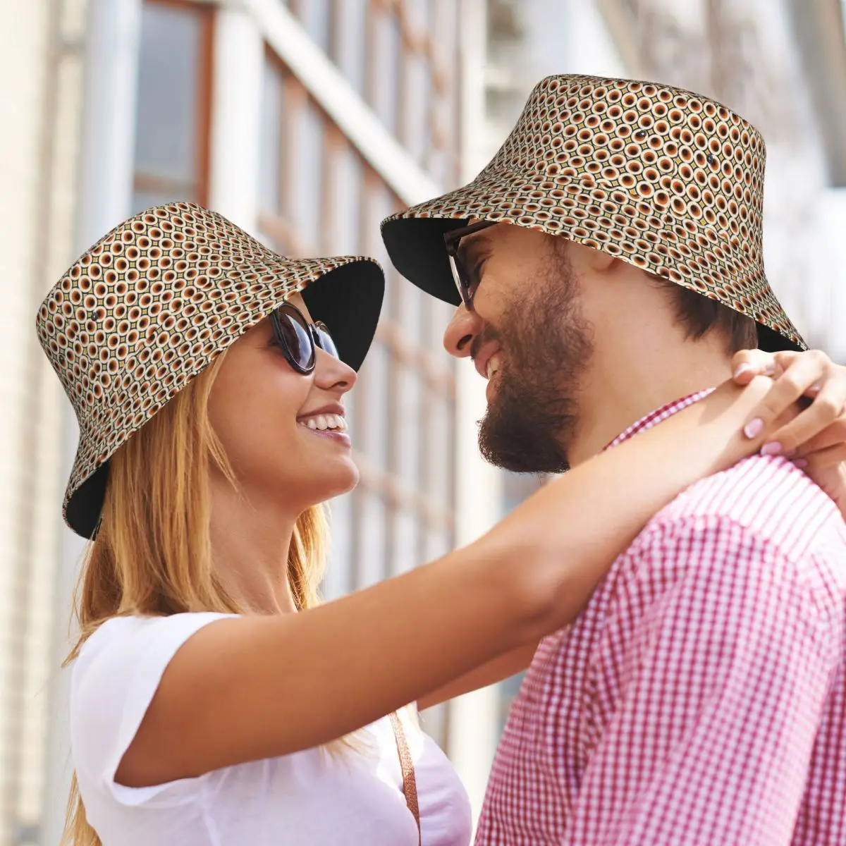 1970s البرتقال منتصف القرن الحديثة دائرة 1 قبعة بحافة بنما للأطفال بوب صياد القبعات لصيف قبعات الصيد رجل امرأة