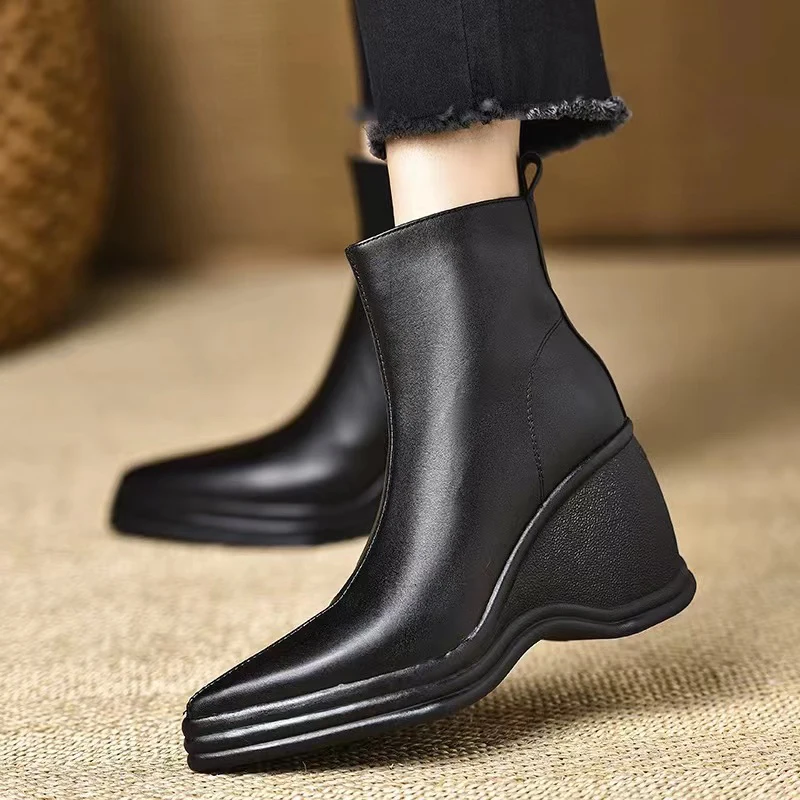 Chic Ankle boots for women Retro Hand painted Khaki Pointed Tip Winter Shoes Elegant Fashion Platform Wedges ladies botas