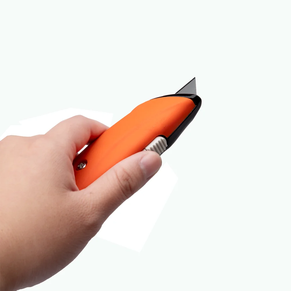 سكينة بلاستيكية قابلة للسحب مع قفل شفرة شبه منحرف، سكين تشذيب خفيف الوزن، صندوق ورقي، مقبض مطاطي مضاد للانزلاق #4