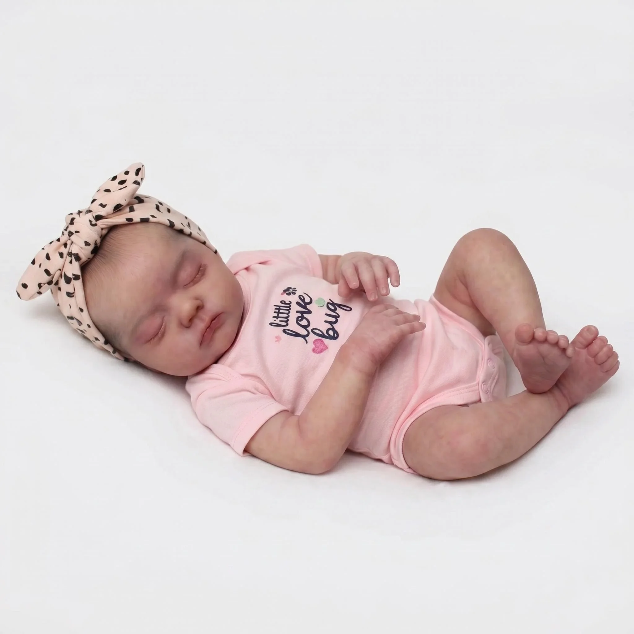 19inch Alessia Lifelike Reborn Baby Doll Realistic Soft Vinyl Silicone Body Collectible with Soft Cloth Body And Soft Painted