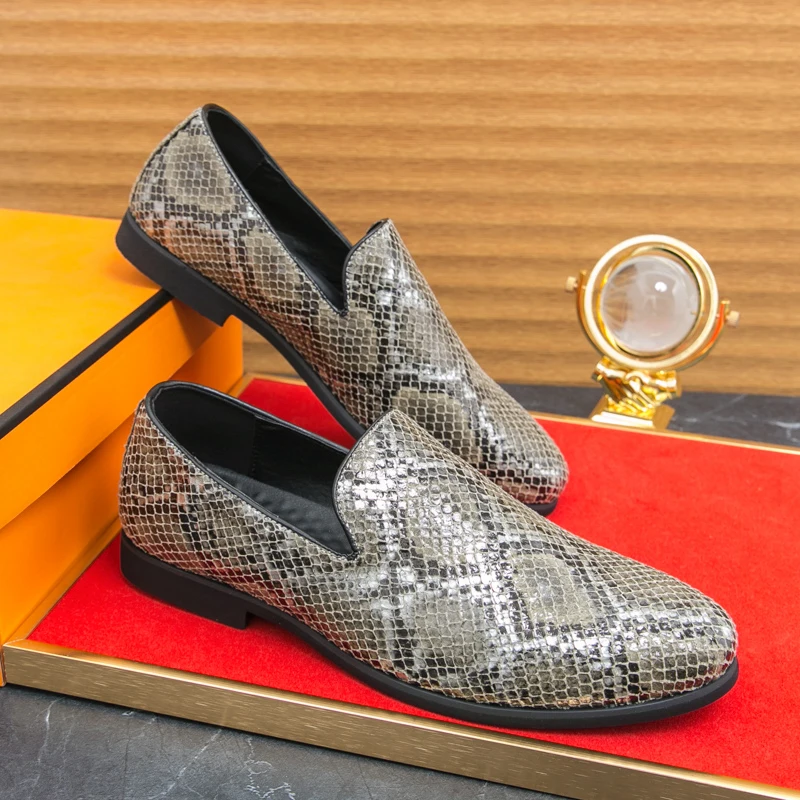 

Men Loafers Low Heel Comfortable Classic Business Casual Men Shoes Size 38-46