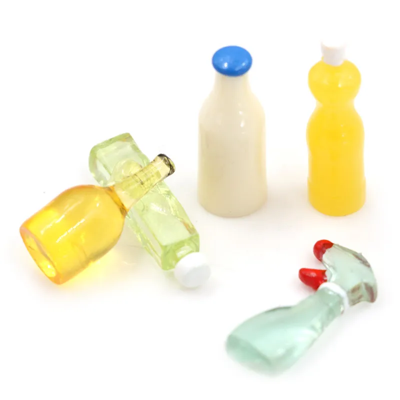 Dollhouse Miniature 1:12 Toy 5 Pieces Plastic Kitchen Bottles Height 3cm