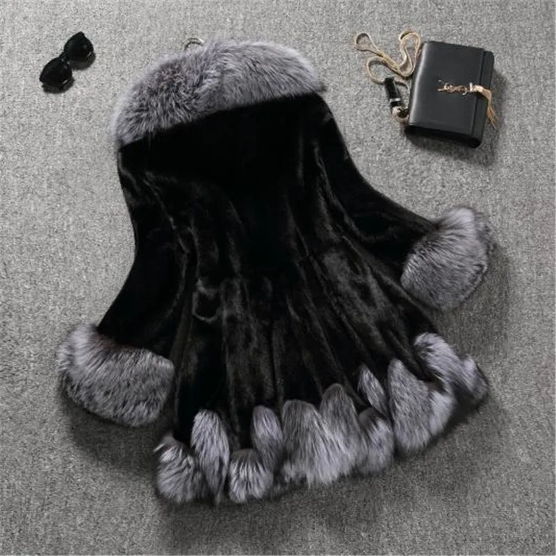 New Faux Fur Coat Women Autumn and Winter Mink Fur Coat Fox Collar Hooded Jacket Top Fur Christmas Dress Autumn and Winter Fur