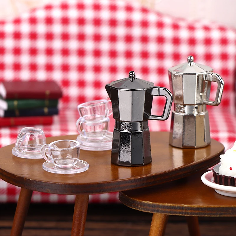 Cafetera en miniatura para casa de muñecas, tetera de Metal Moka, bandeja de 2 tazas, modelo de cocina, decoración, juguete, accesorios para casa de muñecas, 1 Juego, 1:12