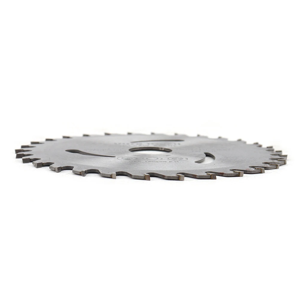 1Pc Lama per sega circolare in lega da 5 pollici Disco da taglio in metallo duro con foro da 20 mm per la lavorazione del legno Disco da taglio in plastica 30 denti