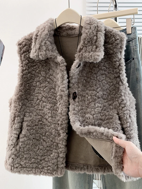 Women's Loose Fit Lightweight Warm New Wool Sleeveless Vest Autumn Winter Fashion Outerwear Shoulder Pad Jacket Coat