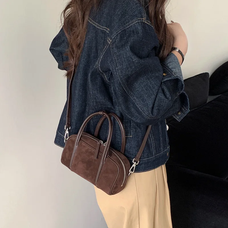 

Matte Leather Bowling Bag 20266 Top Layer Cowhide Hand-held Small Square Women Retro Style Genuine Leather Crossbody Bags