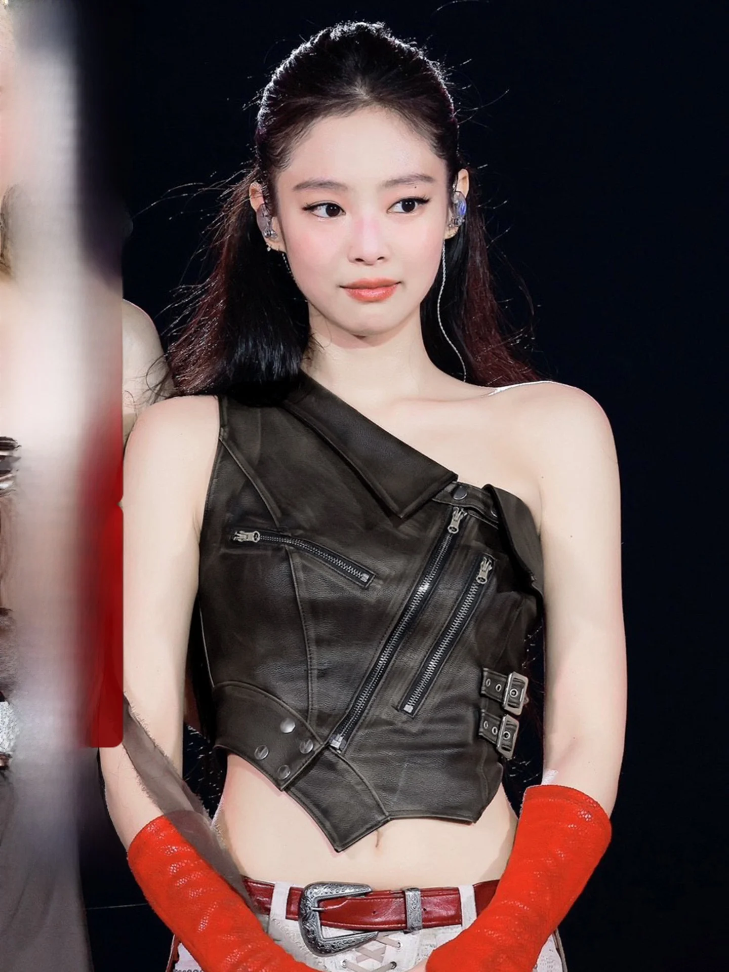 

WEEKEEP Jennie Street Sle Zipper Design Leather Vest Slim Fit Waist Cinching Svel ort Top Dancing Women's Faion