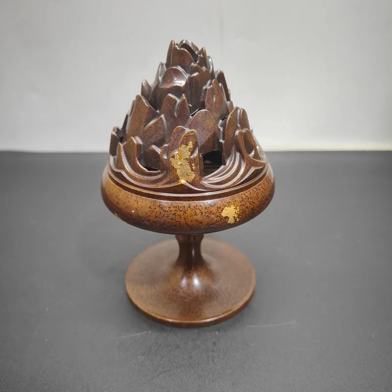 Chinese classical gold-sprinkled Boshan burner for indoor home use, tea table decoration, brass disc incense bur