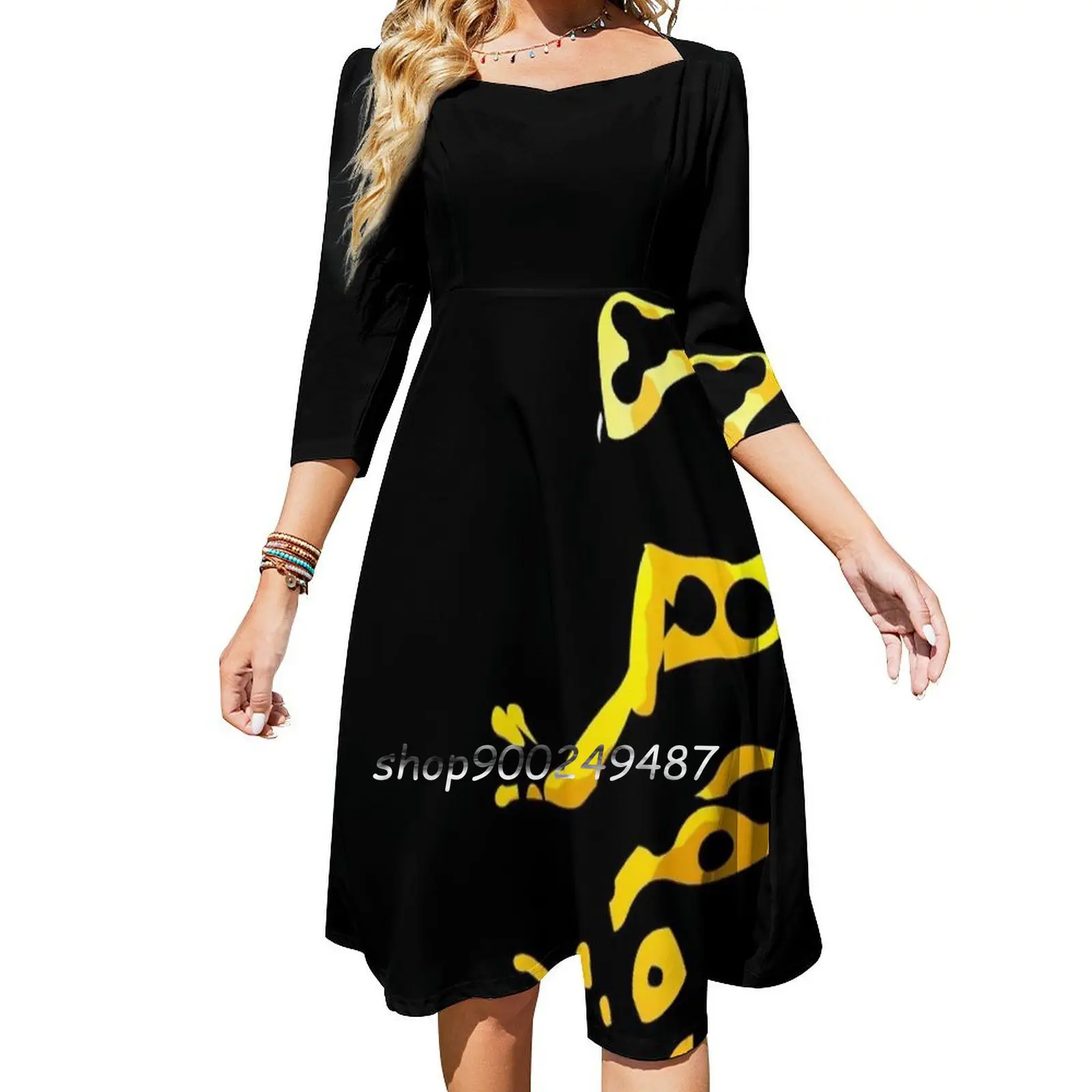 A Beautiful Death : The Golden Square Neck Dress New Plus Size Elegant Women Waist Tight Dress Frog Dart Frog Poison Poison