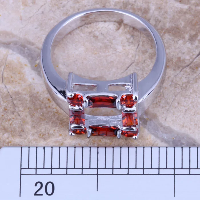 Pretty Red Cubic Zirconia Gender-neutral Style Fashion Jewelry Ring Size 6 / 7 / 8 / 9 R0386