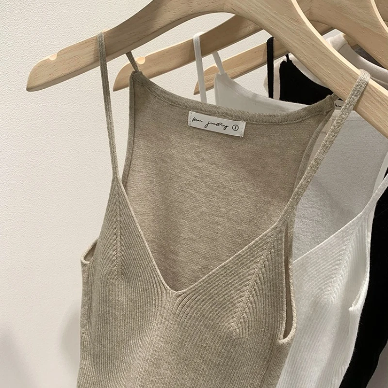 2025 المرأة الصيف نمط سترة دون أكمام بلون سليم صالح الخامس الرقبة محبوك القمم المألوف تنوعا قاعدة طبقة متماسكة تانك القمم