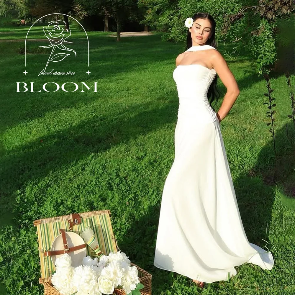 

Bloom Customized Evening Dress Formal Wear Elegant Bridal Outfit Glamorous Attire Chic Bridal Ensemble Luxury Party Dress Simple