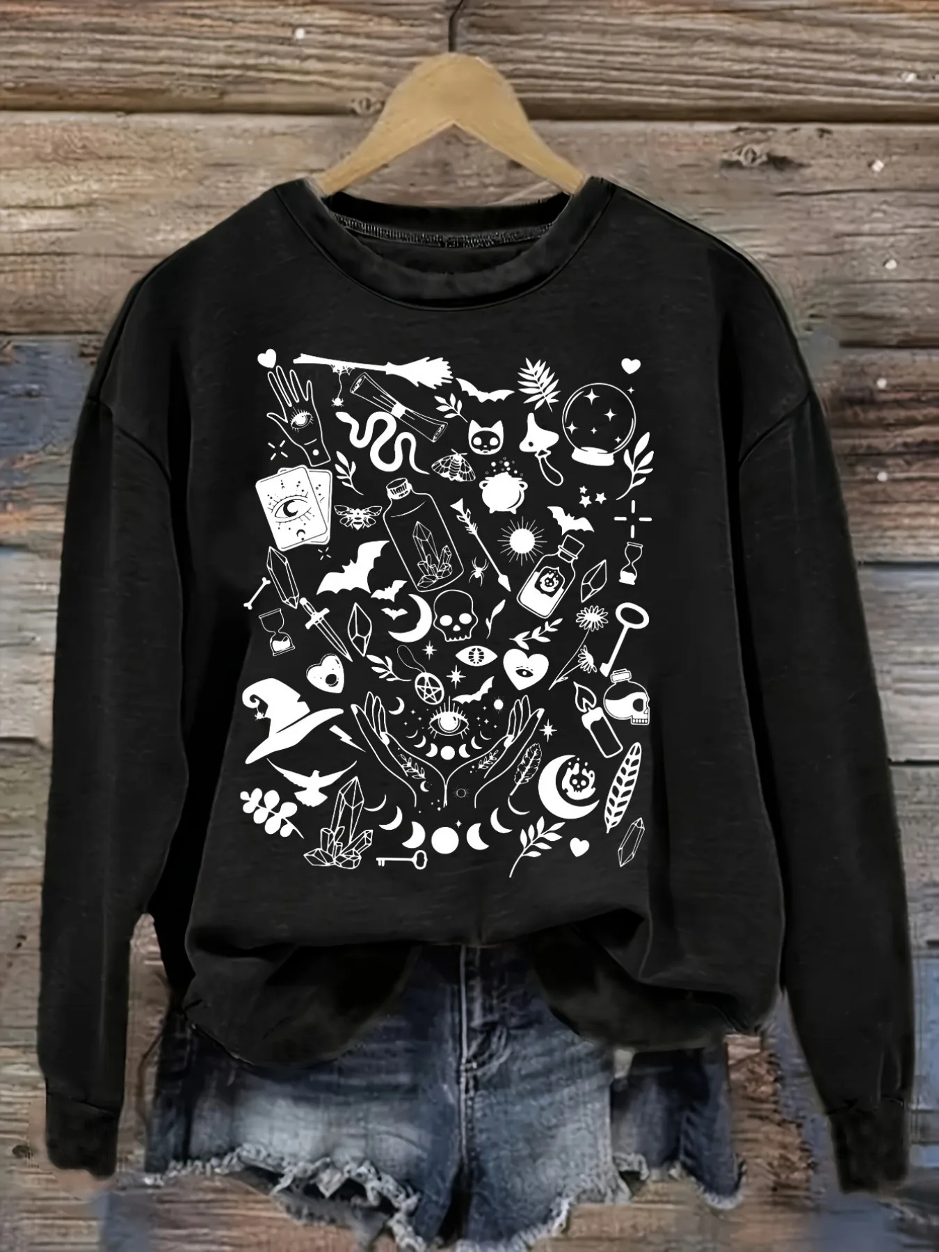 Women's Casual Long Sleeve Crew Neck T-Shirt Witchy Symbols Black White Print Design, Round Neck Women's Clothing, Machine Washable, Slightly Elastic, Loose Fit, Spring Autumn Winter Women's T-Shirt, Halloween Costume Outfit