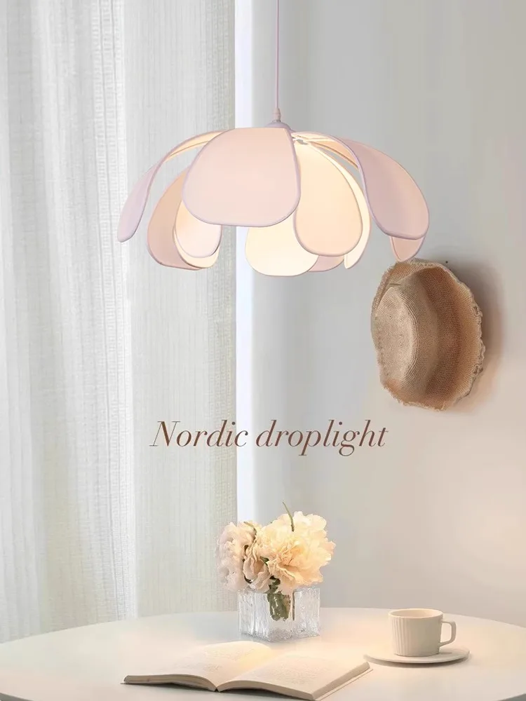 nordic fabric led pendant light sala de estar decoracao de casa quarto petal chandelier loft hanging lamp luminaria de lustre 01