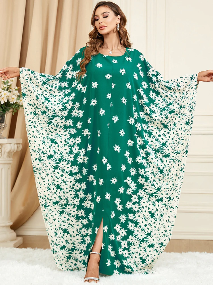 Middle Eastern Muslim clothing green robe bat sleeve loose floral dress