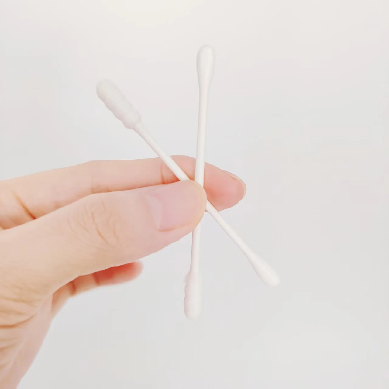 800 Stück/1000 Stück Wissenschaftslabor-Themenmuster Wattestäbchen Stick weißer Zylinder Box Wattestäbchen