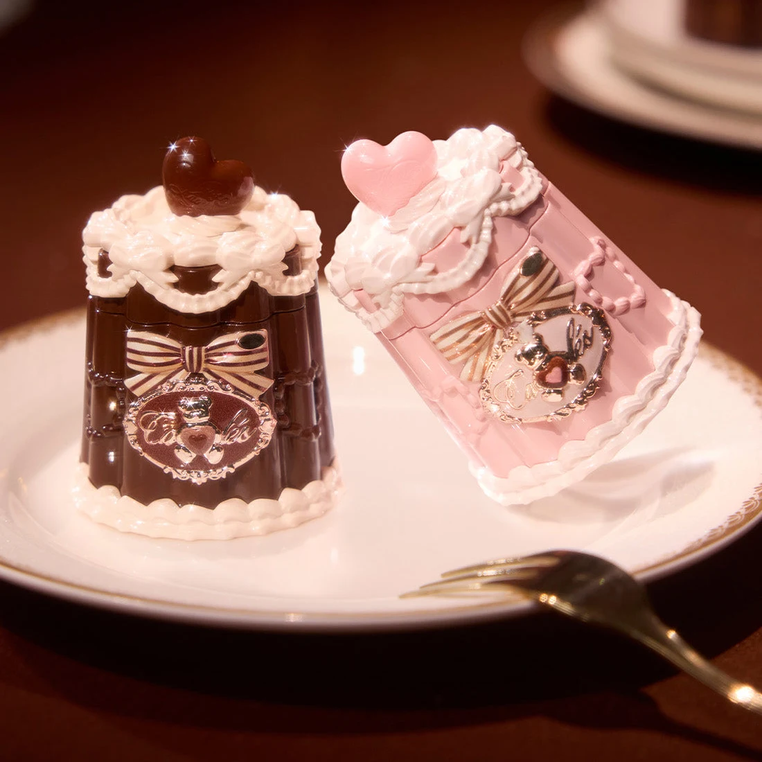 フラワーノーズ スウィーティーベア コーティング リップジェリー 新しいグロッシー ハイドレーティング ノンスティッキー モイスチャライジング ロングラスティング リップティント リップグロス メイクアップ