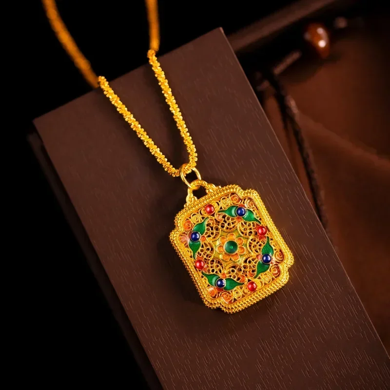 24K Yellow Gold Ethnic Style Filigree Filigree Burned Blue Flower Pendant, Real Gold Ancient Gemstones Pendant Necklace for Gift