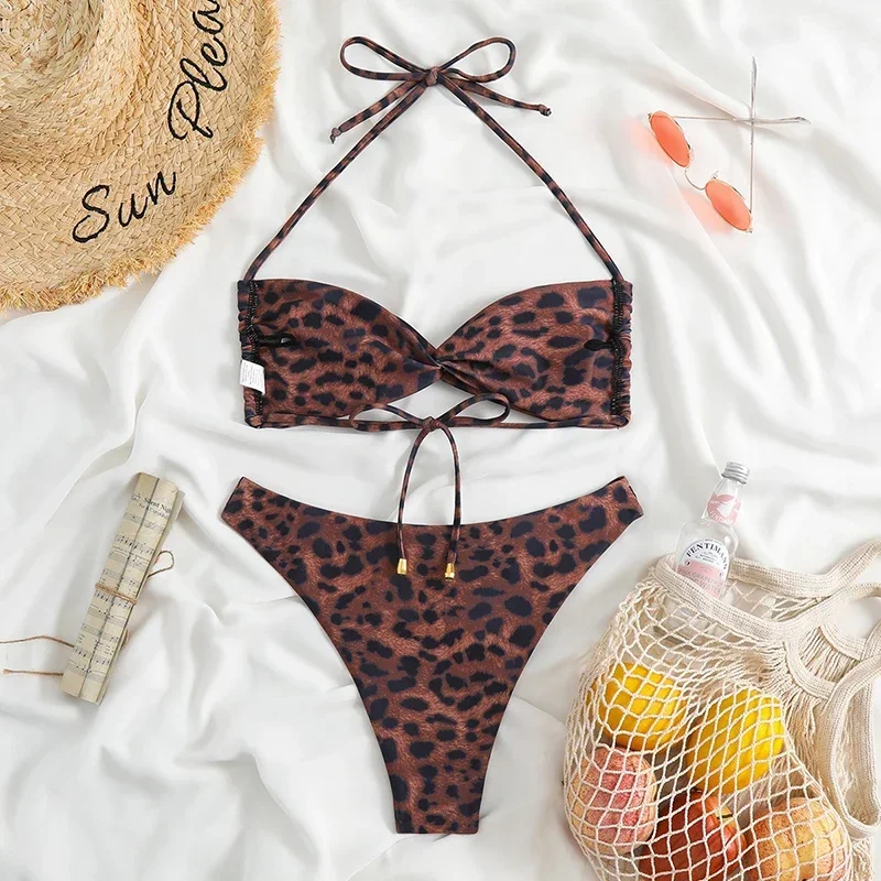 レオパード柄ビキニセット水着 レディース セクシー レースアップ 三角 ハイカット Tバック スプリット水着 ツーピース 2025 新作 ビーチウェア ビキニ