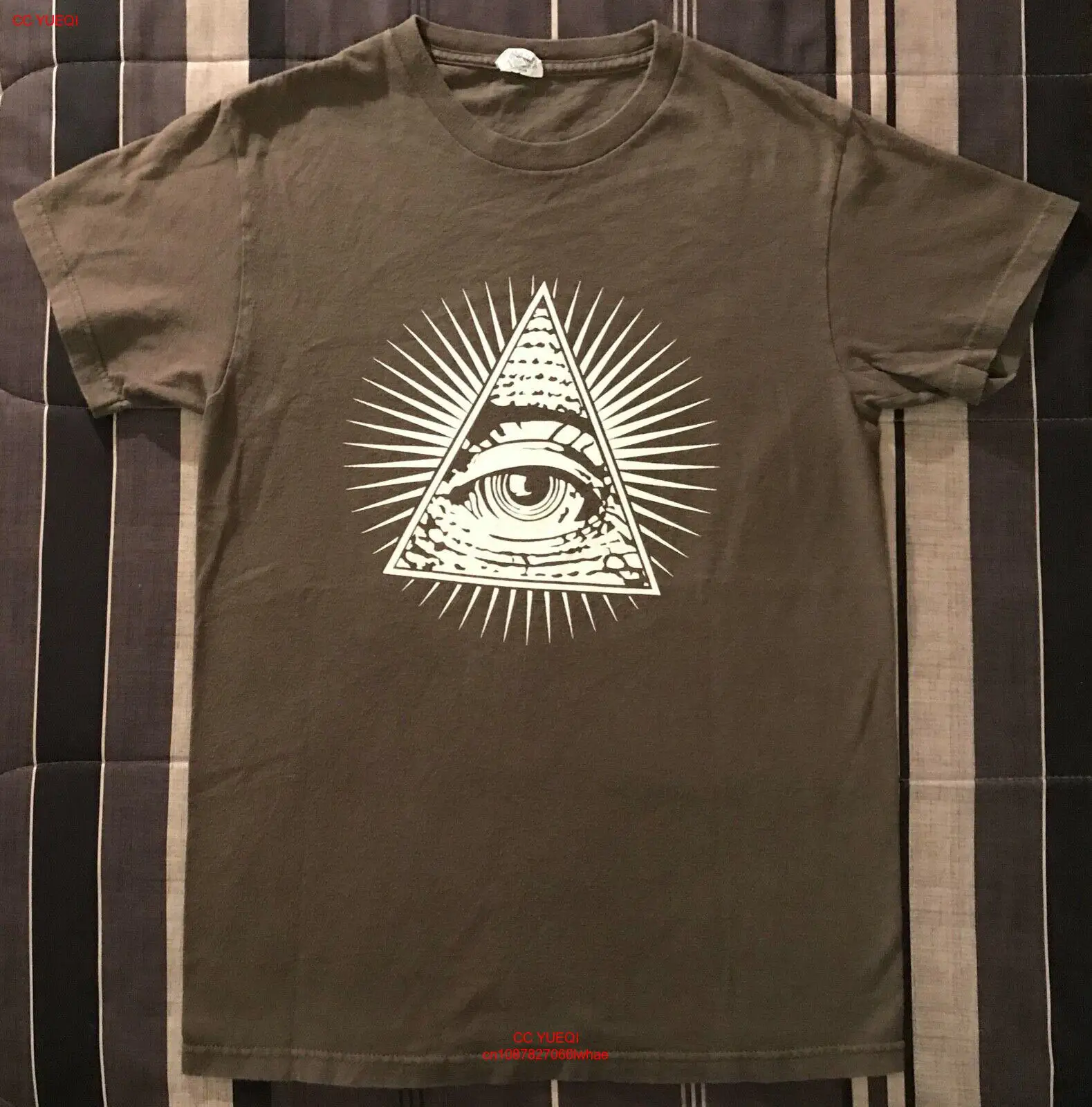 The Eye of Providence T-shirt The All-seeing Eye of God Shirt Men's Small RARE