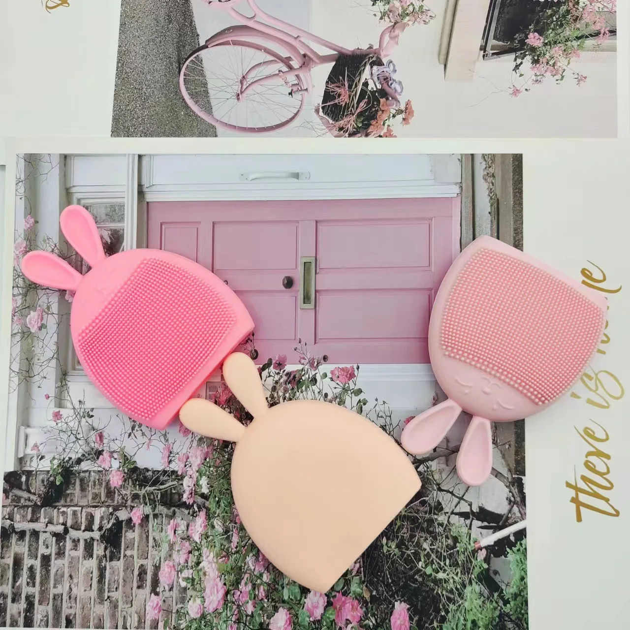 

6PCS/Creative cartoon rabbit face brush face cleaning brush manual massage cleansing brush beauty tools hot models products