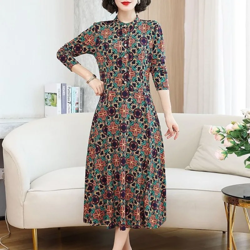 2023 New Spring and Autumn Women\'s Pullover Round Neck Patchwork Printing Button Waist and Slim Style Bottom Long Sleeved Dress