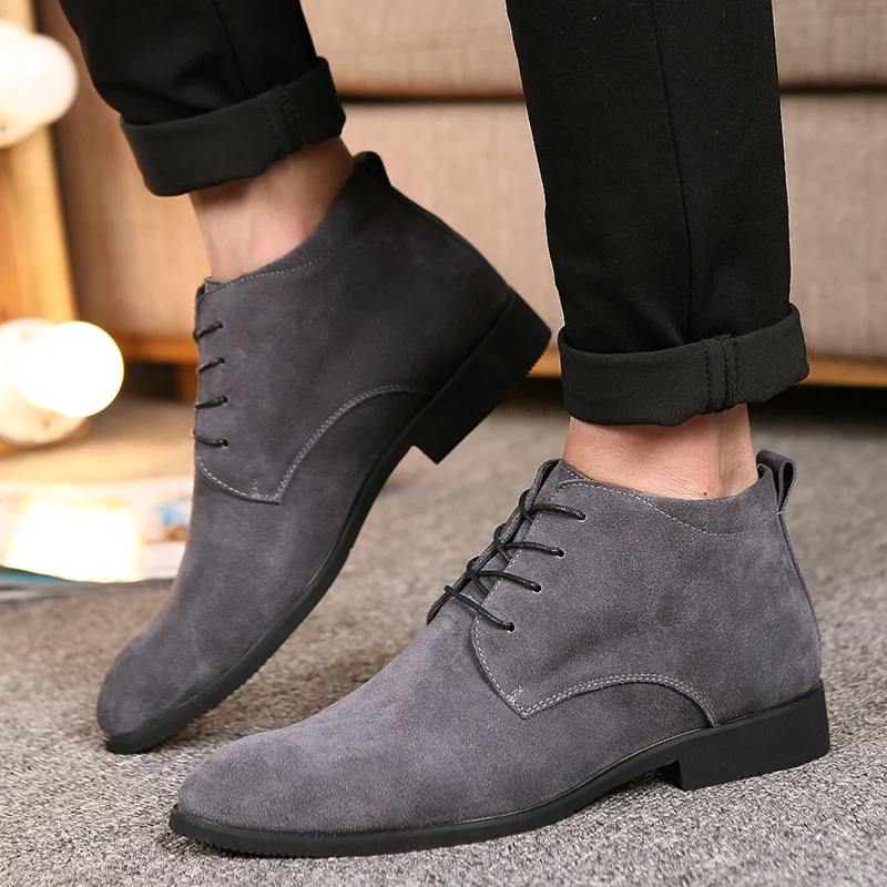 2023 Spring  Ankle Boots Men Korean Version High Top British Lace Up Suede Comfortable Short Boots Casual High Top Leather Shoes