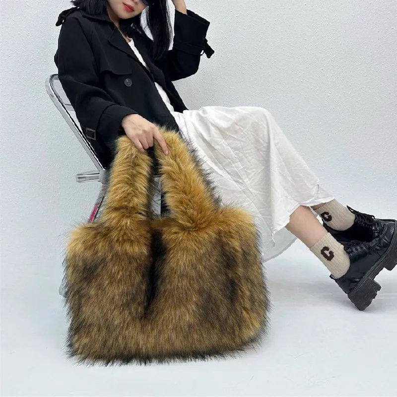 

Designer Large Capacity Tote Bag for Women Fluffy Plush Lady Handbags Soft Plush Solid Color Warm Winter Shoulder Bag Purses