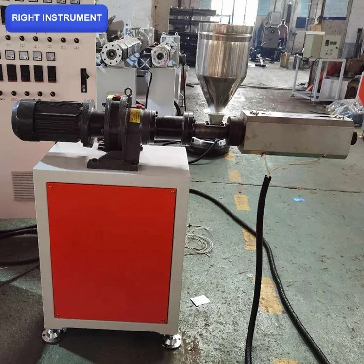 Extrusora plástica do filamento do parafuso único do laboratório do multi do tamanho customizável