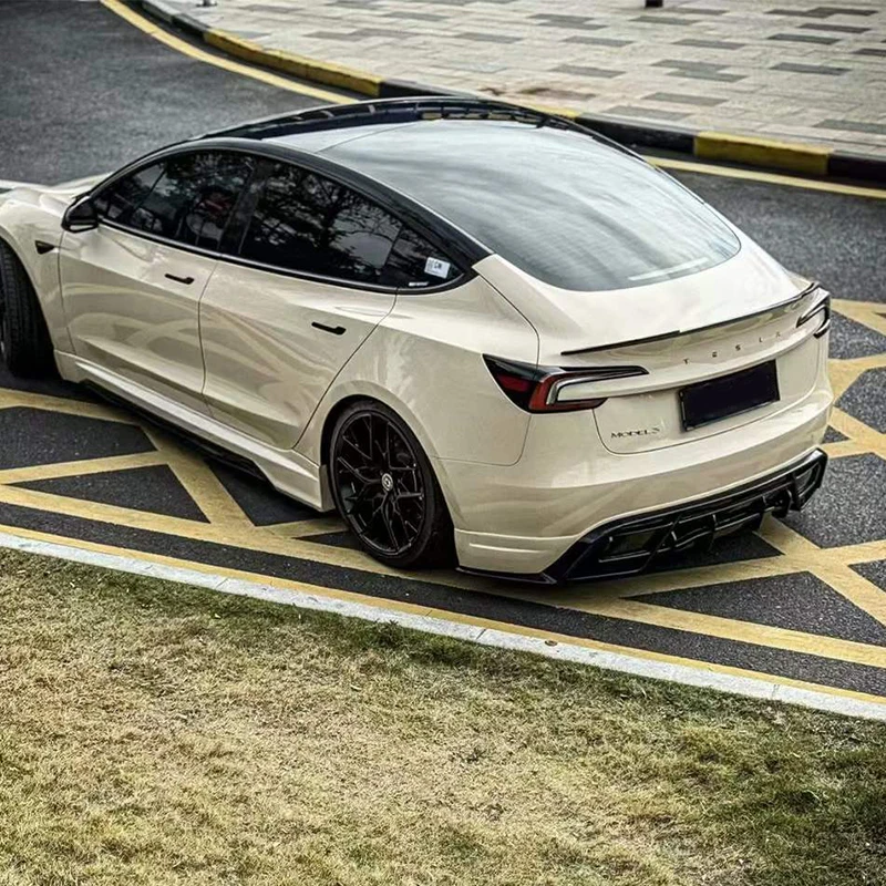 Dla Tesla 2024 Model 3 highland Wzór włókna węglowego Pokrywa bagażnika Spoiler Skrzydło Klapa tylnej klapy samochodu Dekoracja nadwozia Akcesoria ABS — zdjęcie 5