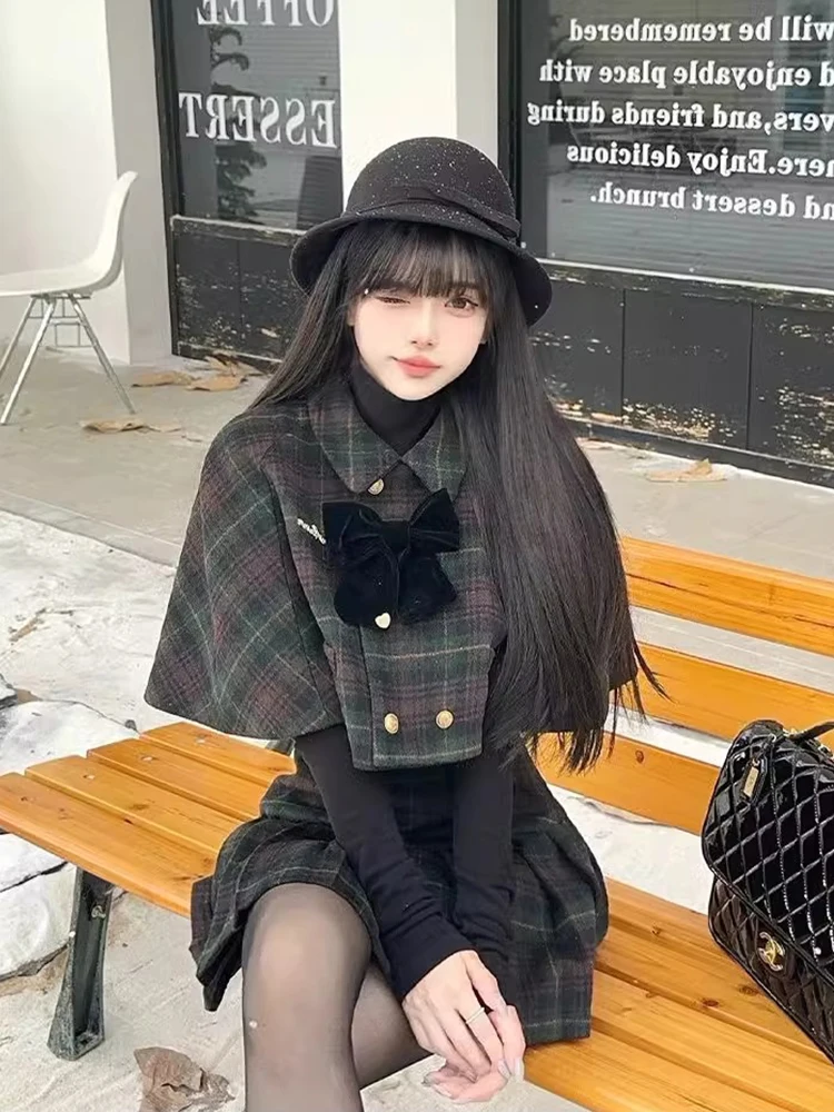 Setelan Rok dan Mantel Wol Korea Briti College untuk Wanita, Model Plaid Baru Musim Dingin, Rok Panjang dengan Kancing Bulat