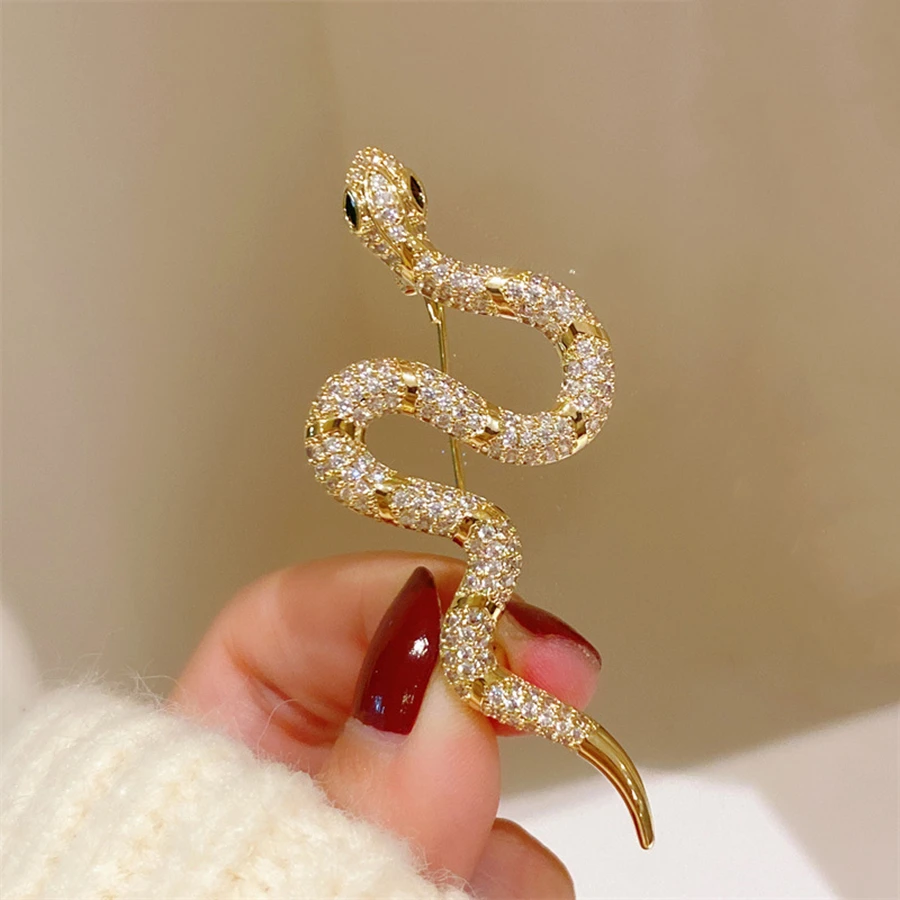 Gold Silver Color Snake Brooches for Women Men Unisex Rhinestone Metal Snake Animal Luxury Brooch Pins Badge Jewelry Gifts