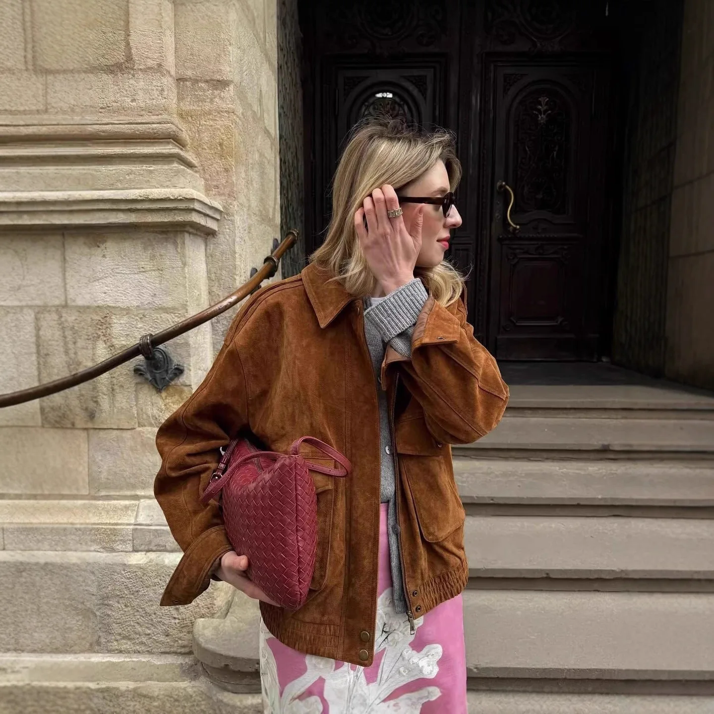 

Женские винтажные куртки, однотонное пальто с отложным воротником, модная уличная куртка на молнии, осенне-зимнее пальто, замшевая верхняя одежда, пальто