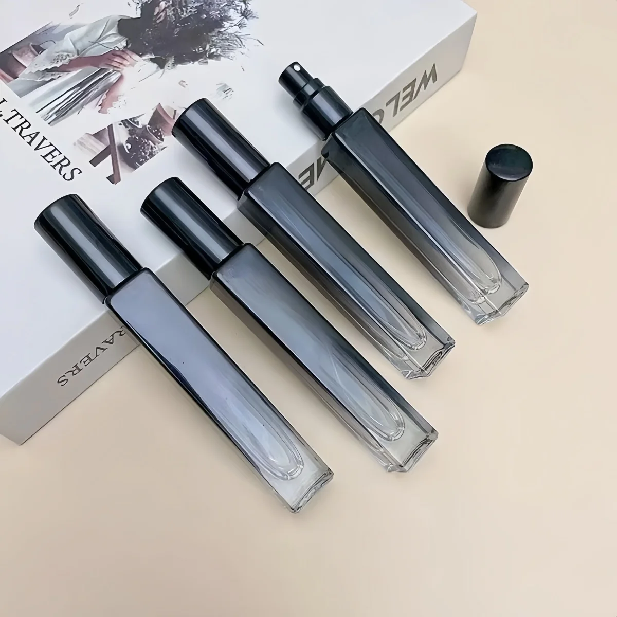 3er-Pack 5ml/10ml Farbverlauf Blau-Schwarz Transparente Glas-Parfümflaschen Tragbare Sprühflaschen mit Langem Röhrchen Duft-Abfüllflaschen