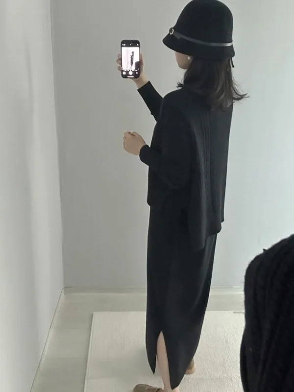 Retro Twist Knitted High Collar Women's Vest Dr Sweater Set Versatile Outerwear Top Chic Ensemble for Young Women