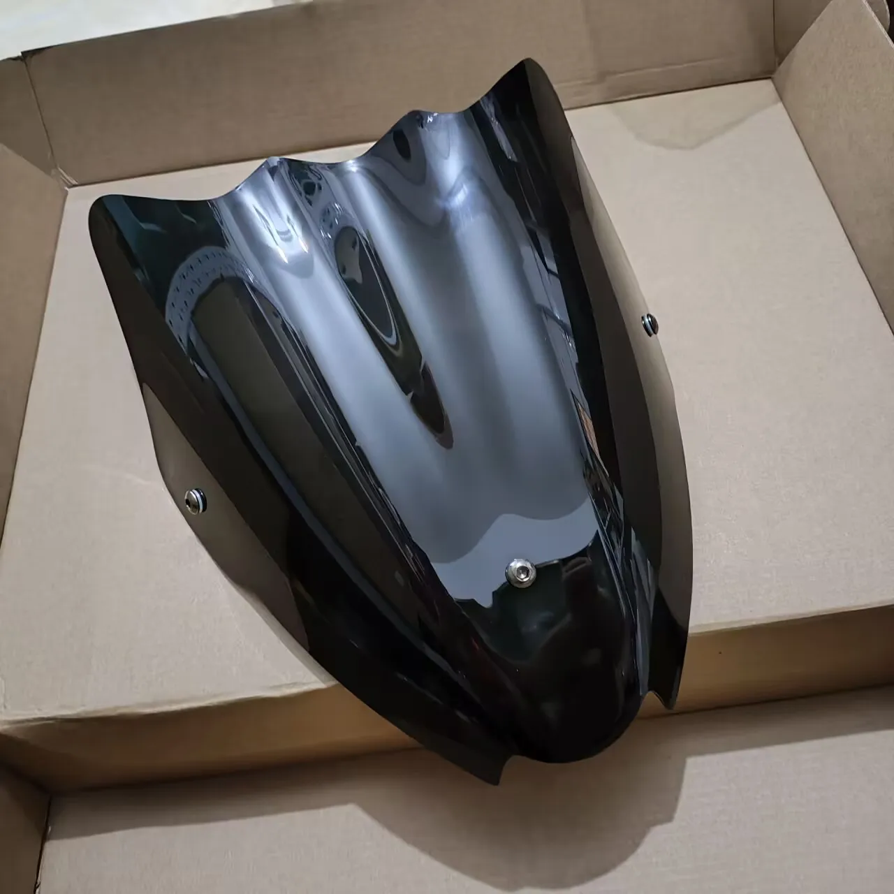 GSR750 Windscreen Sport Windshield For Suzuki GSR-750 2011 2012 2013 2014 2015 2016 2017 GSR 750 Accessories Moto Wind Deflector view 6